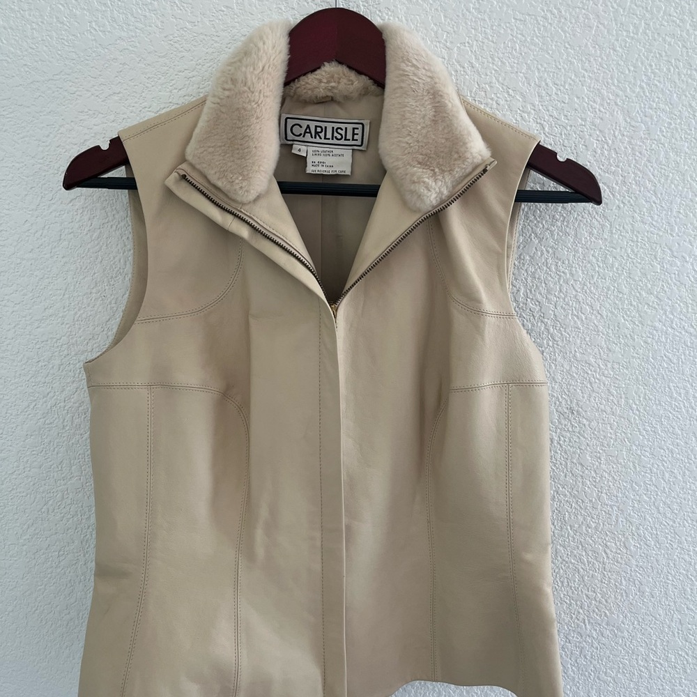 Carlisle Cream Sleeveless Jacket with Tailored Fit